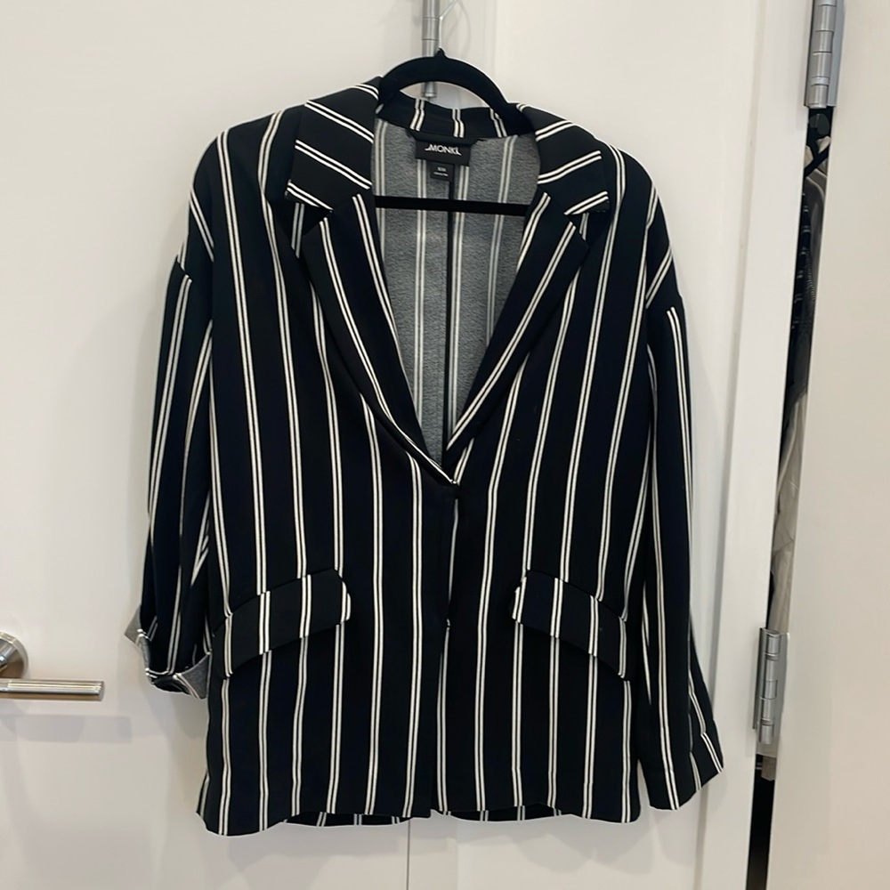 Urban outfitters Monki stripe summer blazer size XXS